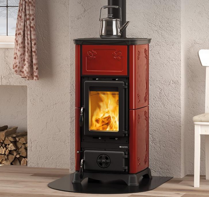 Stufa a legna raccordable en céramique - LA NORDICA Emiliana.165 6.5 kW