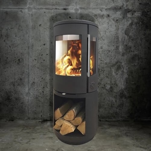 Stufa a legna Morsoe 7493 | 4,3 kW avec un compartiment pour ranger le bois