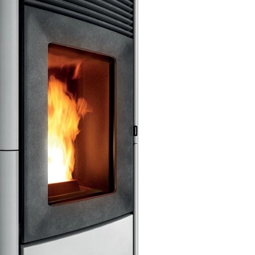 Stufa a pellet MCZ STAR Comfort Air 10 UP! M3 10 kW