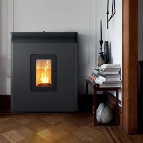 Stufa a pellet MCZ PHILO Comfort Air 14 UP! M2 13,8 kW