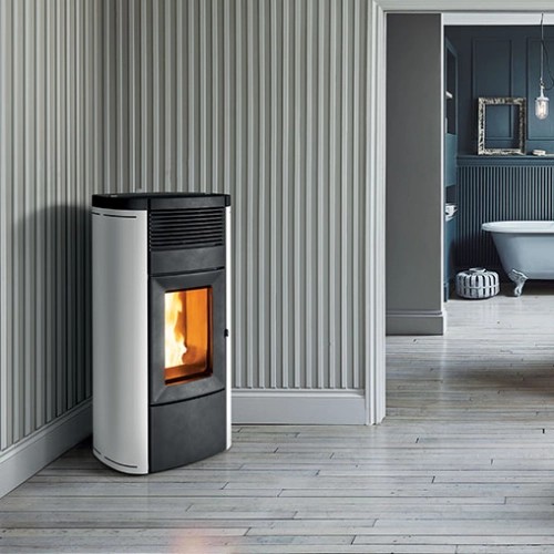 Stufa a pellet MCZ MUSA Comfort Air Matic 14 Core 14,1 kW