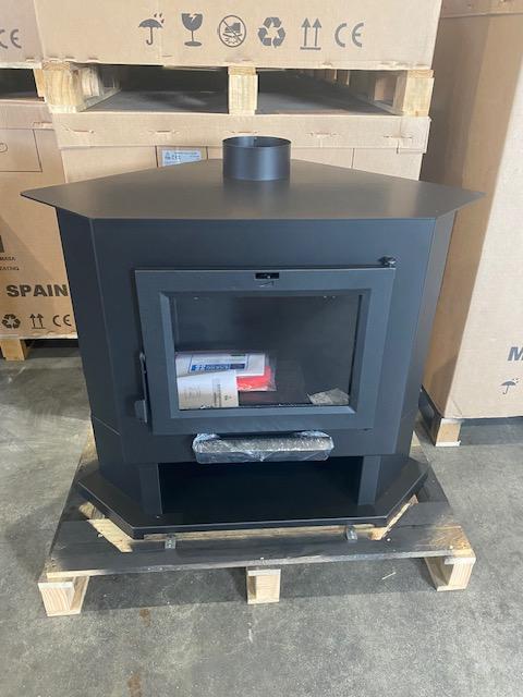 Stufa a legna d'angle - FIREMATIC Orlando 11.2 kW