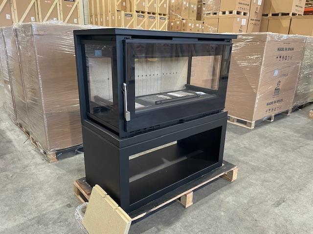Stufa a legna raccordable 3 vitres avec bûcher - FIREMATIC Calgary - L 13.5 kW